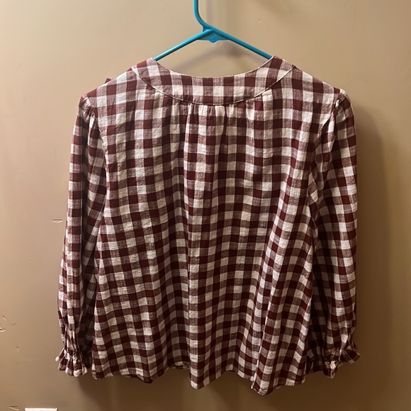 Checkered blouse top. - Picture 2 of 4
